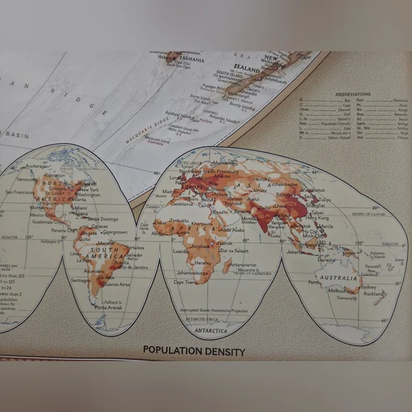 National Geographic World Wall Map - Executive (Poster Size: 36 x 24 in) - Picture 8 of 12